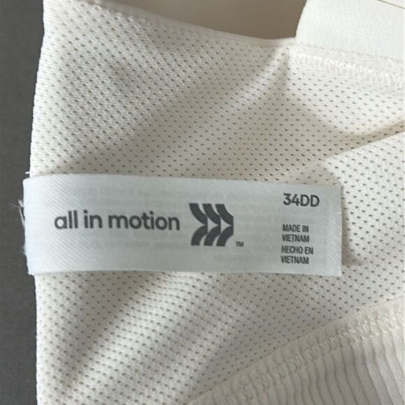 Sports Bra Size 34DD All In Motion Off White * - Picture 8 of 9